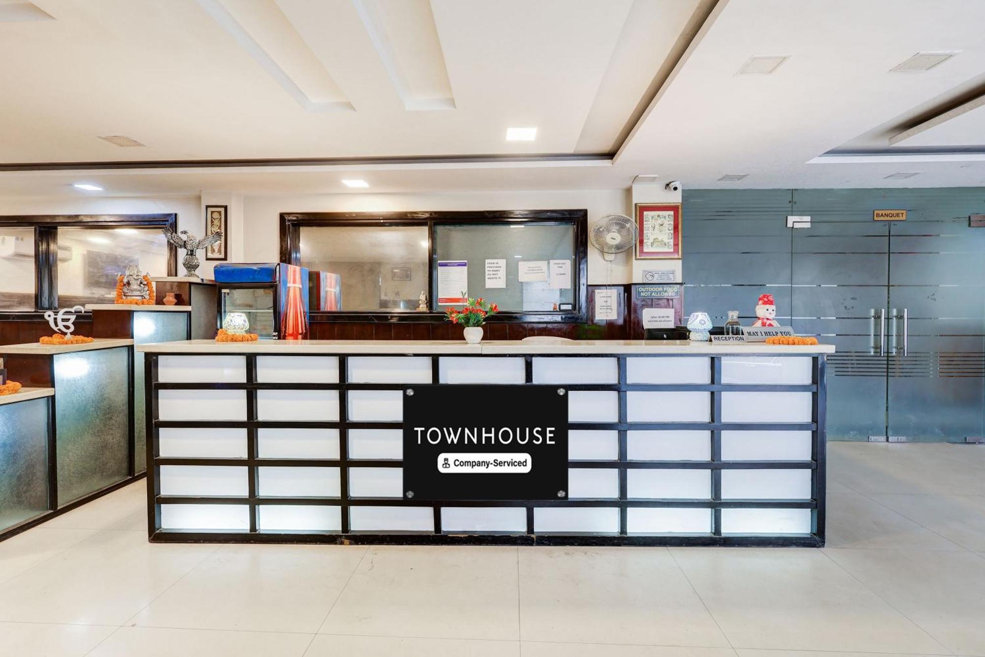 Hotel Super Townhouse Sector 38 Gurgaon Near Medanta Exterior foto