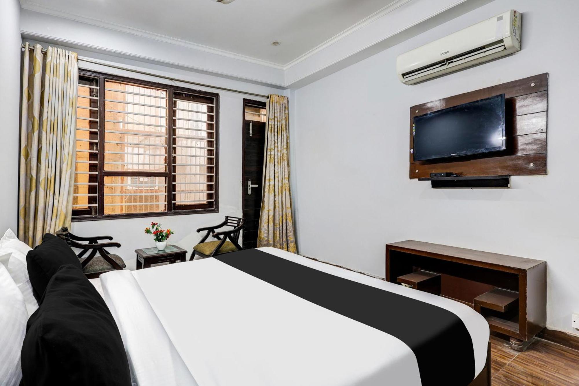 Hotel Super Townhouse Sector 38 Gurgaon Near Medanta Exterior foto